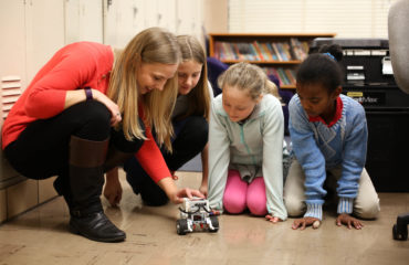 LESA Launches Early Grades STEM/LEGO Robotics Program